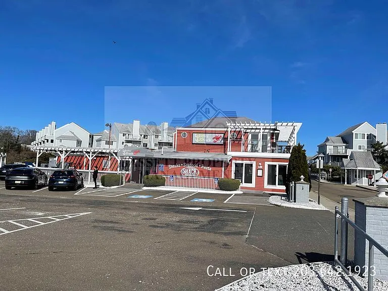 21 Stevens St — Photo 28