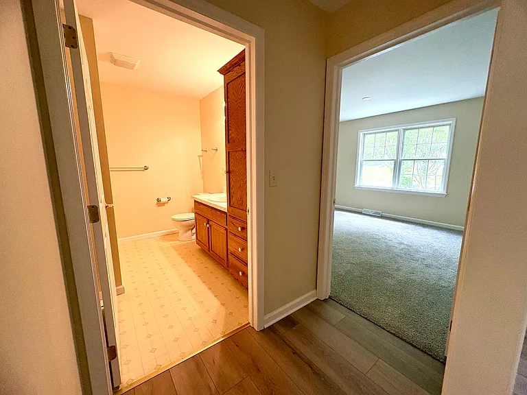 303 E Orange St — Photo 14