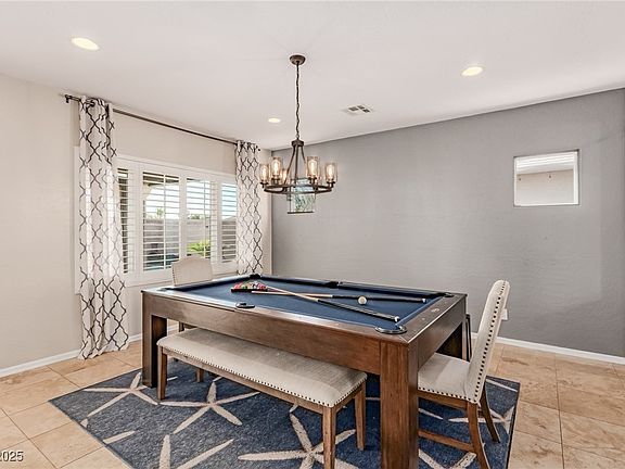 4th image of 7301 Royal Melbourne Dr