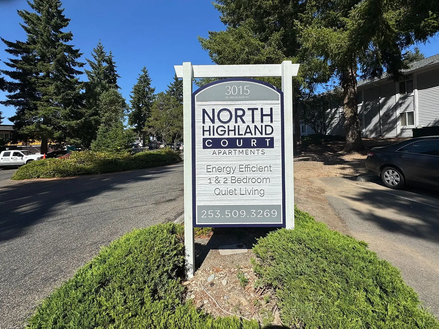 North Highland Court — Photo 3
