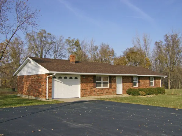 8381 Rosher Rd, Leesburg, OH 45135