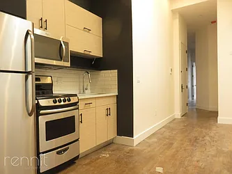 Rented by Rennit Inc.