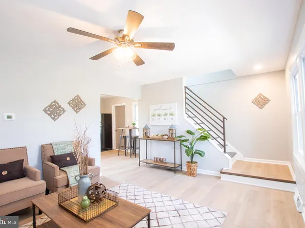 114 Oakdale Ln, Pennsville, NJ 08070