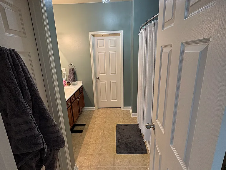 125 Grisham Dr — Photo 34
