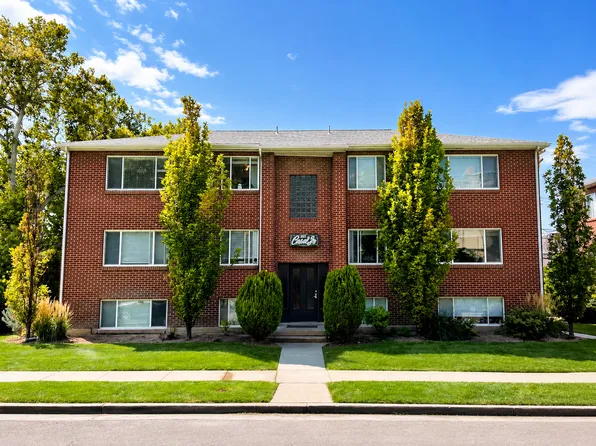 Arches South Apartments