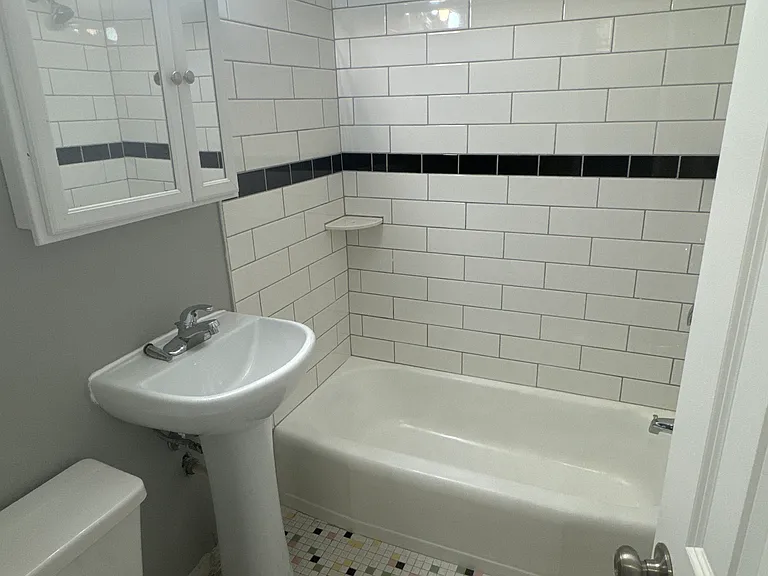 3200 Minnehaha Ave #0 — Photo 4