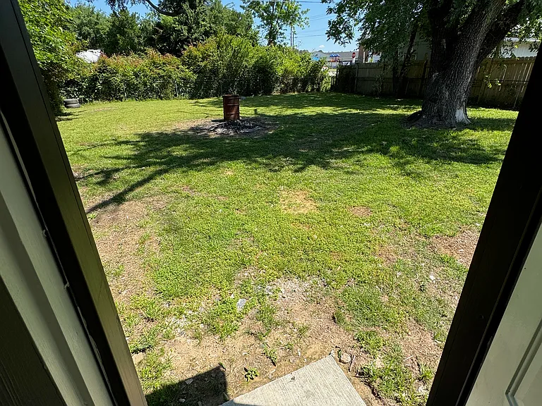 4109 W Albert Pike Ave — Photo 11