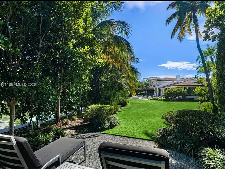 2801 Flamingo Dr — Photo 10