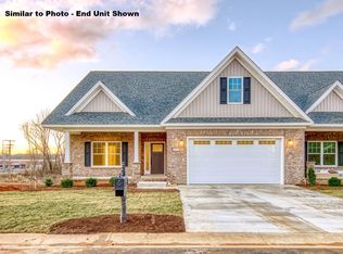 8481 Whistling Straits Dr, Radford, VA 24141