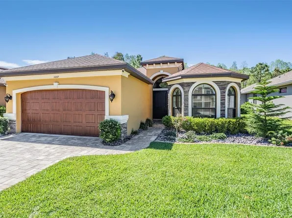 1037 Ketzal Dr, New Port Richey, FL 34655