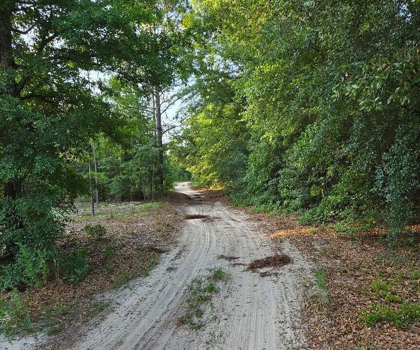 1st image of 1327 Charlies Loop