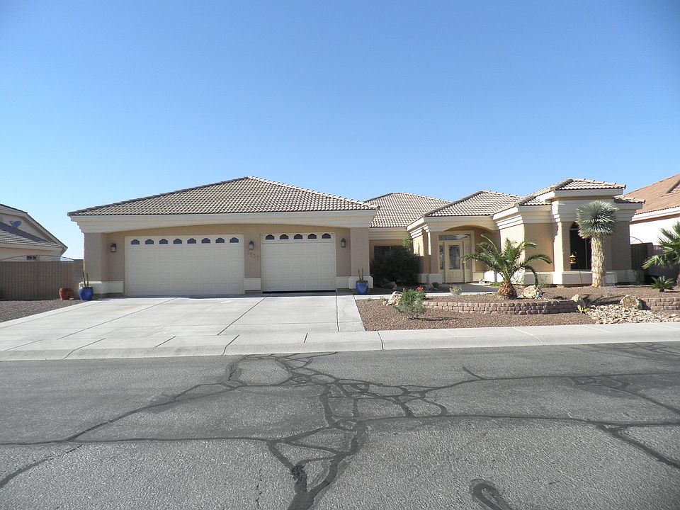 1st image of 2537 Majestic Way