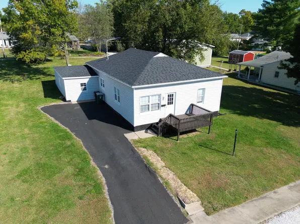 417 Grand Ave, Moberly, MO 65270