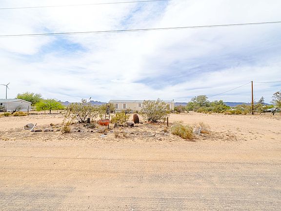 2nd image of 533 S Davis Rd