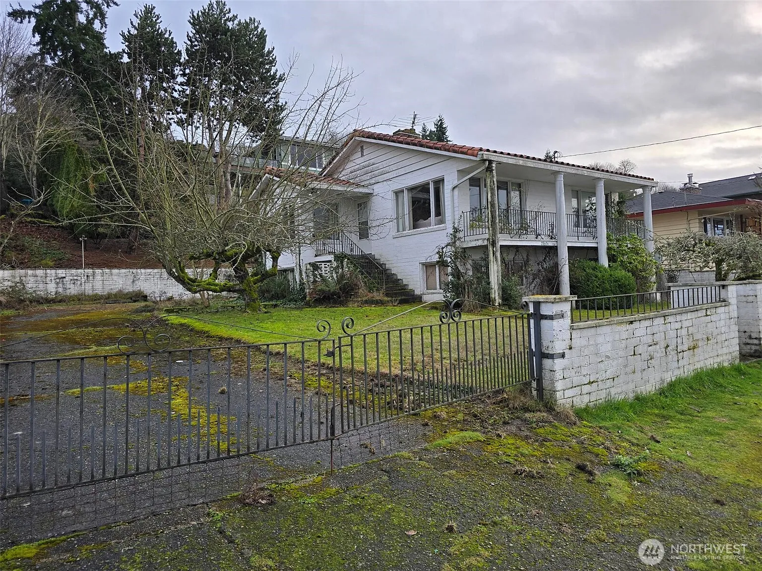 28604 Sound View Drive S photo 1