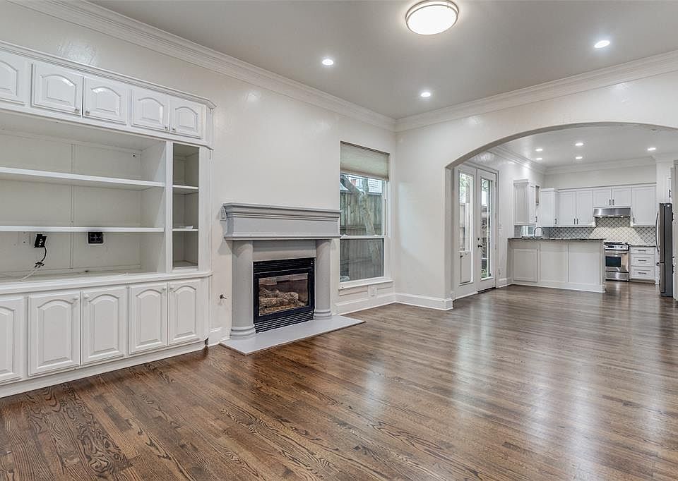 1st image of 4007 Bowser Ave APT H