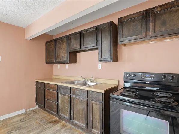 1321 Quail Ln, Seguin, TX 78155
