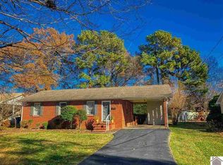 515 Shady Ln, Murray, KY 42071