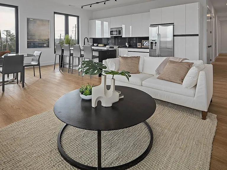 Fairfield Station Lofts — Photo 1