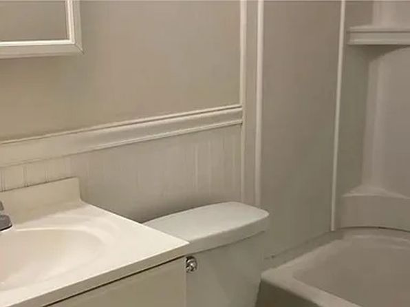 201 1/2 Philadelphia Pike APT 322