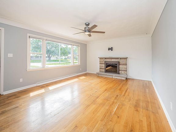 5th image of 3386 Claxton St