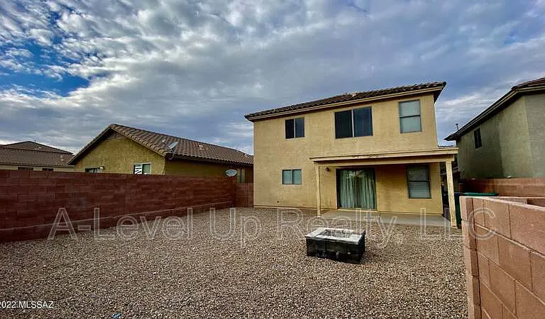 721 W Flaming Arrow Dr — Photo 29