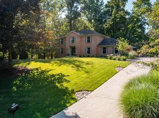 9207 Old Coach Rd, Cincinnati, OH 45249