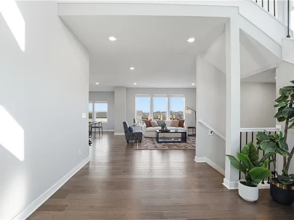 11115 N Glenwood Ave, Kansas City, MO 64157