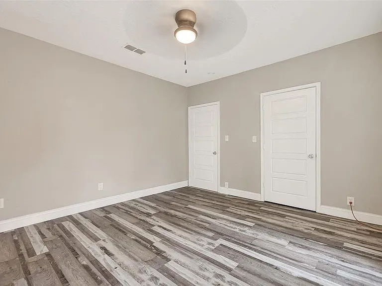1511 Scharpe St #2 — Photo 16