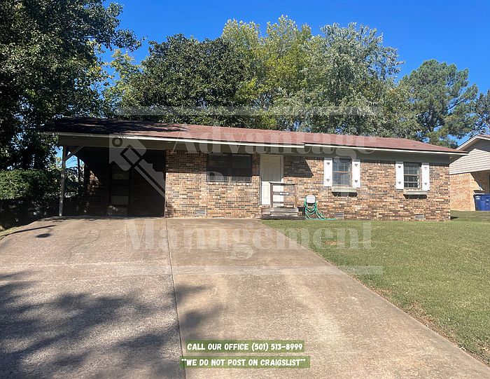 1st image of 1703 Marilyn Dr