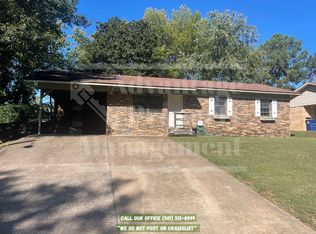 1703 Marilyn Dr, Conway, AR 72032