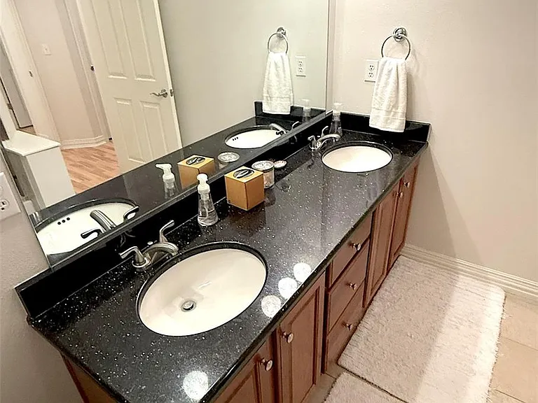 2700 E Cherry Creek South Dr #117 — Photo 20