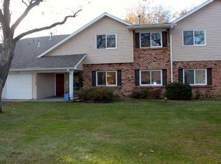 10380 Linnet Cir NW APT 13, Coon Rapids, MN 55433