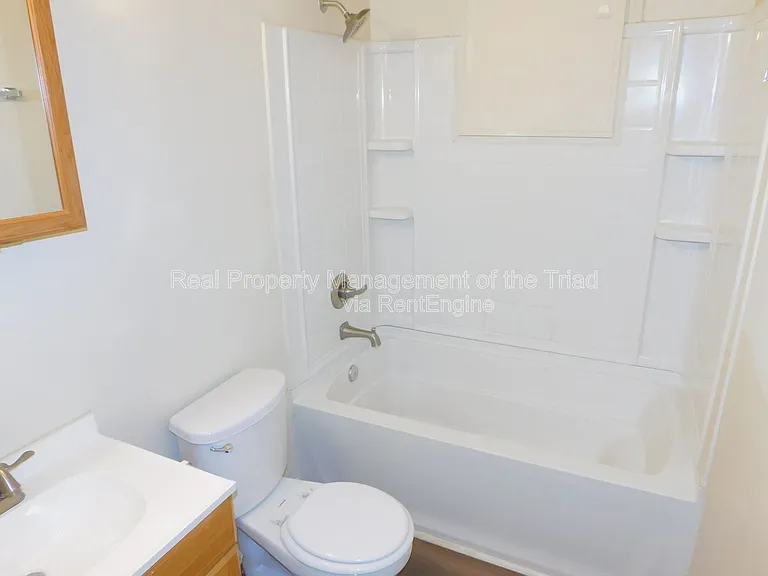 2118 Everitt St #D — Photo 13