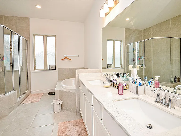 11021 Mikula Dr — Photo 27