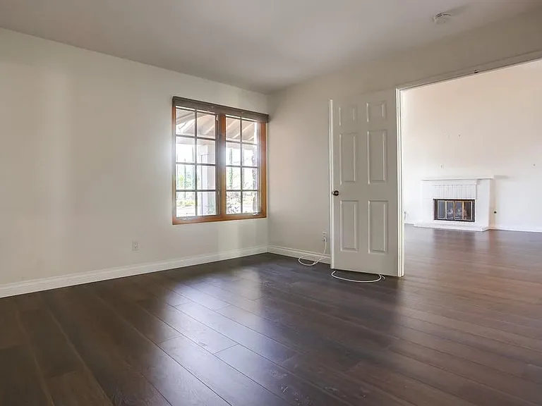 18397 Camberwell Ln — Photo 15