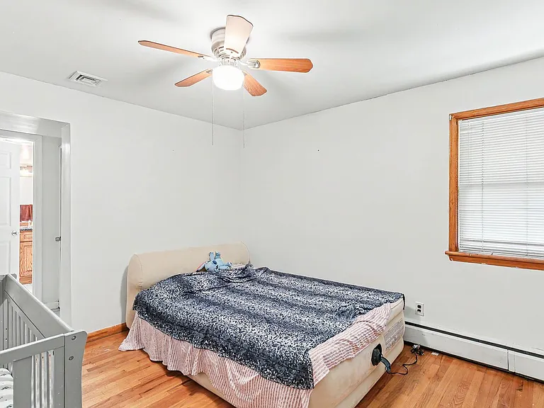 103 Maple Ave — Photo 11