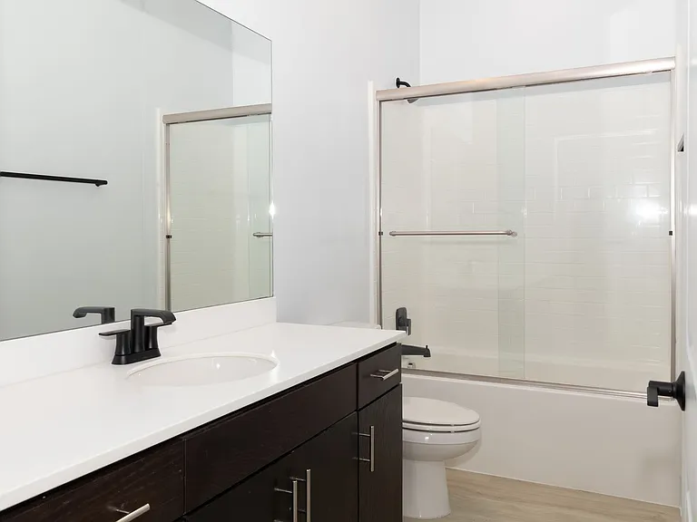 72 W Santa Clara St — Photo 25