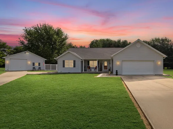 1508 Sunflower Ct, Greentown, IN 46936