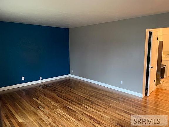 5th image of 1110 Koster Ave