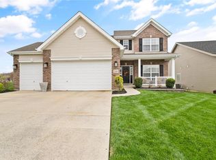 2400 Mirasol Trl, Eureka, MO 63025