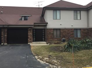 820 Waterview Cir APT 1, Vernon Hills, IL