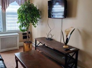 7818 69th Rd APT 2, Middle Village, NY 11379