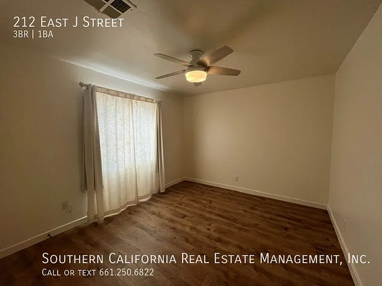 212 E J St — Photo 11
