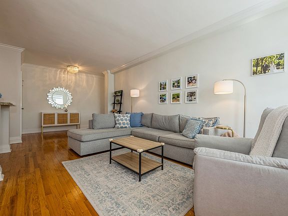 3rd image of 111 7th St APT 306