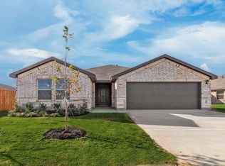 217 Abingdon St, Azle, TX 76020