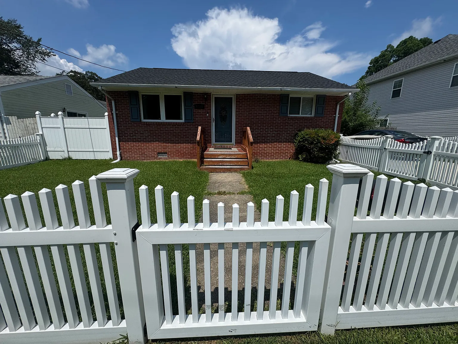 2 bed, 838 sqft, $2,000 — Photo 3