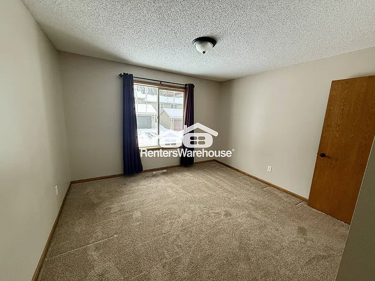 6762 Gretchen Ct N — Photo 15