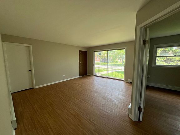 5th image of 15210 El Cameno Real Dr APT 1
