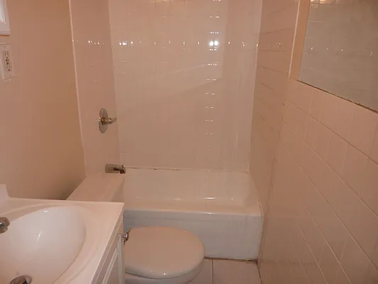 Rented by Geoffrey Stevens Realty | media 22